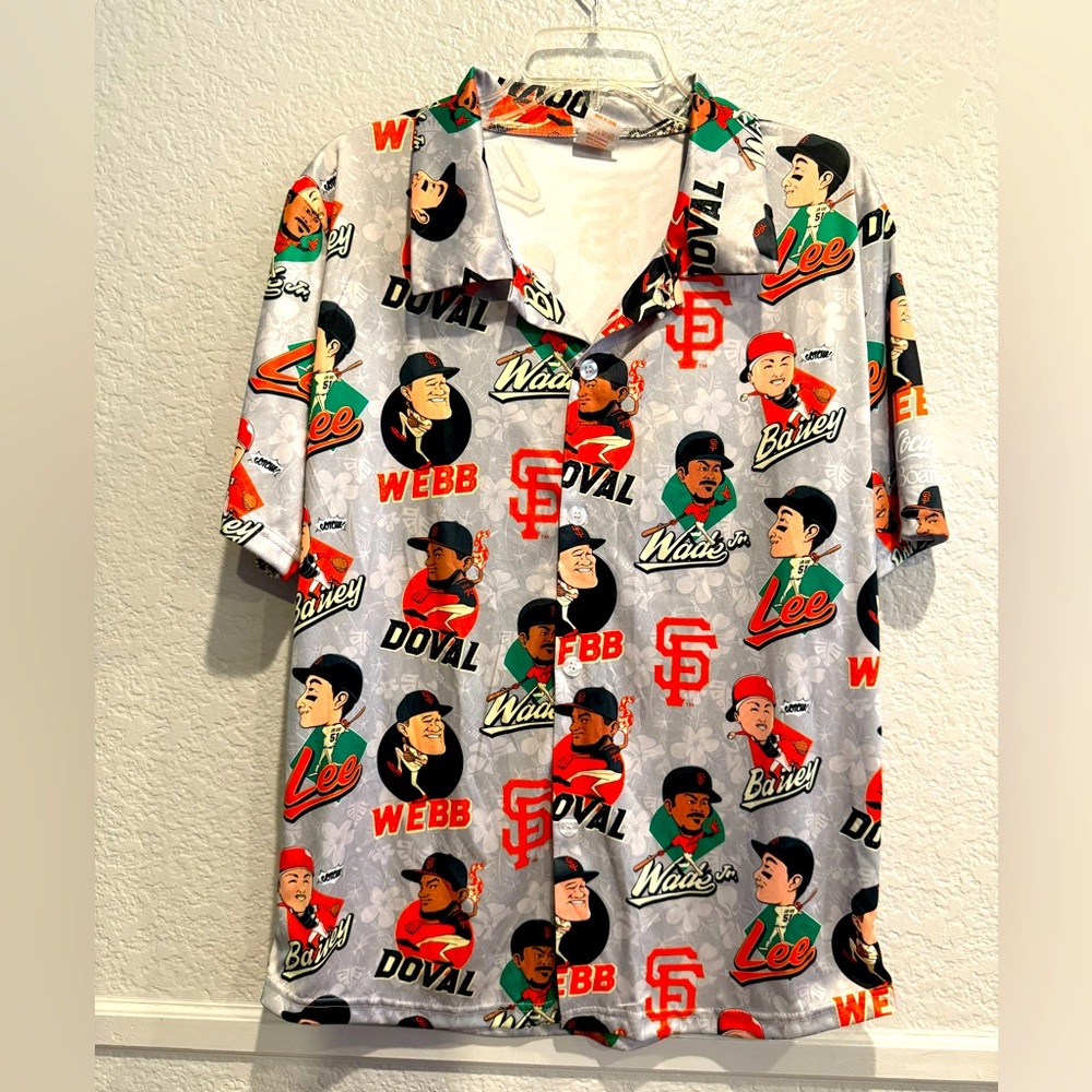 San Francisco Giants Hawaiian Style Shirt Size Medium